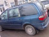 Ford Galaxy 1999 года за 1 350 000 тг. в Уральск – фото 3