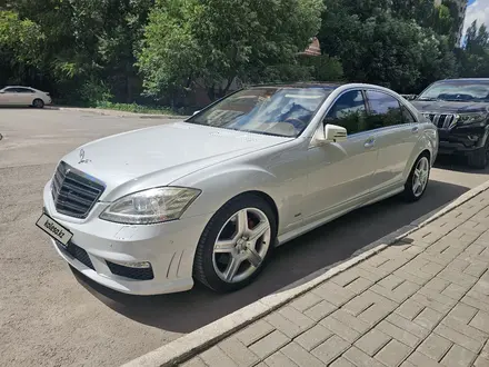 Mercedes-Benz S 500 2009 года за 8 000 000 тг. в Астана – фото 13
