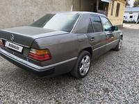 Mercedes-Benz E 230 1992 годаfor1 400 000 тг. в Алматы