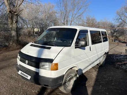 Volkswagen Caravelle 1994 года за 2 200 000 тг. в Алматы