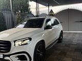 Mercedes-Benz GLS 580 2024 года за 67 000 000 тг. в Алматы – фото 2