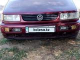 Volkswagen Passat 1995 годаfor1 100 000 тг. в Шымкент