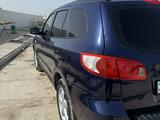 Hyundai Santa Fe 2006 годаүшін5 700 000 тг. в Актау – фото 4