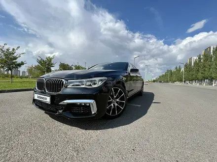 BMW 730 2016 года за 22 550 000 тг. в Алматы – фото 2
