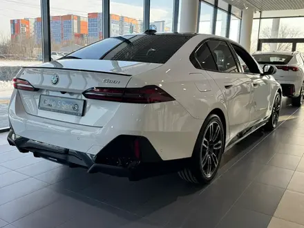 BMW 530 XDrive 2025 года за 48 500 000 тг. в Актау – фото 3