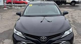 Toyota Camry 2018 года за 13 000 000 тг. в Алматы