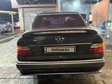 Mercedes-Benz E 280 1993 года за 1 850 000 тг. в Алматы – фото 5