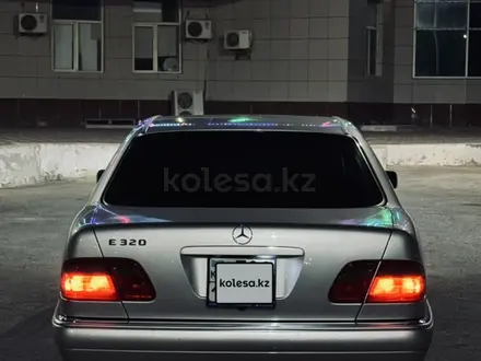 Mercedes-Benz E 320 1998 года за 4 900 000 тг. в Актау – фото 7