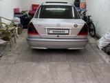 Mercedes-Benz C 180 1997 годаүшін3 300 000 тг. в Караганда