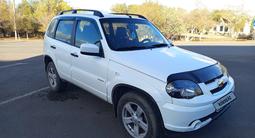Chevrolet Niva 2015 года за 3 300 000 тг. в Караганда – фото 2