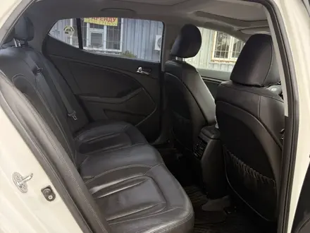 Kia K5 2011 года за 7 300 000 тг. в Алматы – фото 9