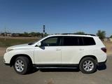 Toyota Highlander 2013 года за 8 000 000 тг. в Уральск – фото 3