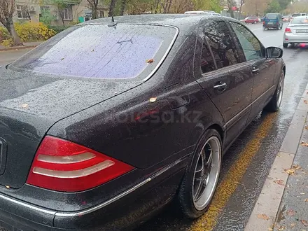 Mercedes-Benz S 320 2001 года за 3 850 000 тг. в Алматы – фото 4