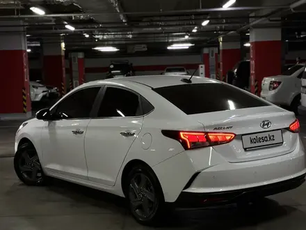 Hyundai Accent 2021 года за 9 400 000 тг. в Алматы – фото 10