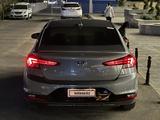 Hyundai Elantra 2018 года за 4 700 000 тг. в Шымкент – фото 5