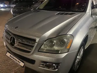 Mercedes-Benz GL 500
