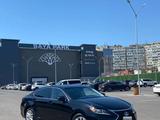 Lexus ES 300h 2013 года за 7 800 000 тг. в Актау