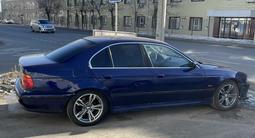 BMW 525 1997 года за 2 200 000 тг. в Атырау – фото 2
