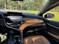 Toyota Camry 2023 годаүшін22 750 000 тг. в Алматы – фото 23