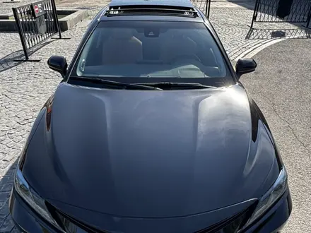 Toyota Camry 2023 года за 22 750 000 тг. в Алматы – фото 9