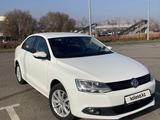 Volkswagen Jetta 2014 годаүшін5 900 000 тг. в Алматы