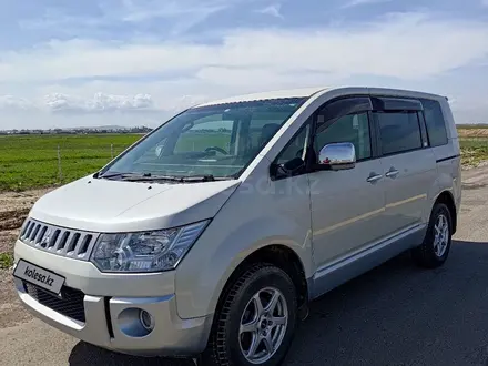 Mitsubishi Delica 2007 года за 7 300 000 тг. в Алматы – фото 28