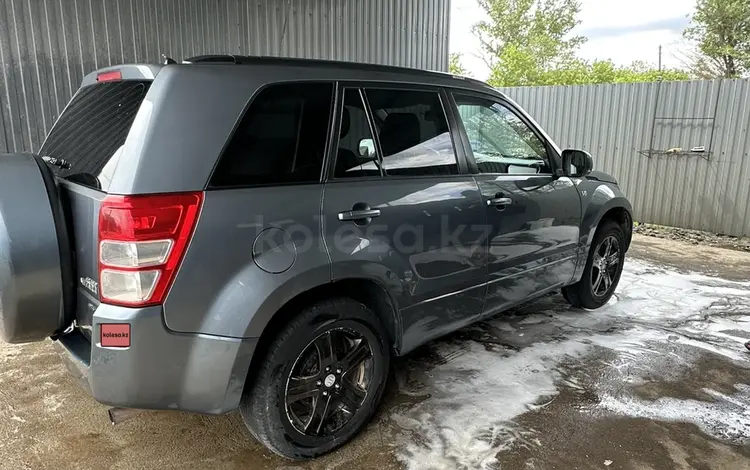 Suzuki Grand Vitara 2005 годаүшін4 600 000 тг. в Семей