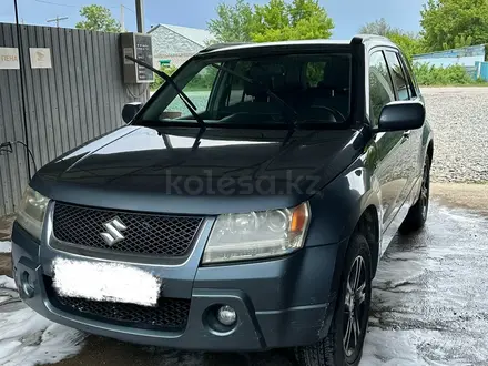 Suzuki Grand Vitara 2005 года за 4 600 000 тг. в Семей – фото 5