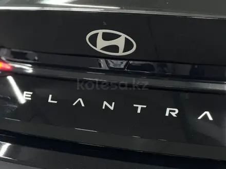 Hyundai Elantra Comfort 2023 года за 8 800 000 тг. в Шымкент – фото 3