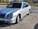 Mercedes-Benz E 200 2001 годаүшін2 700 000 тг. в Тараз – фото 2