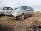 Mercedes-Benz E 200 1992 годаfor1 350 000 тг. в Кокшетау