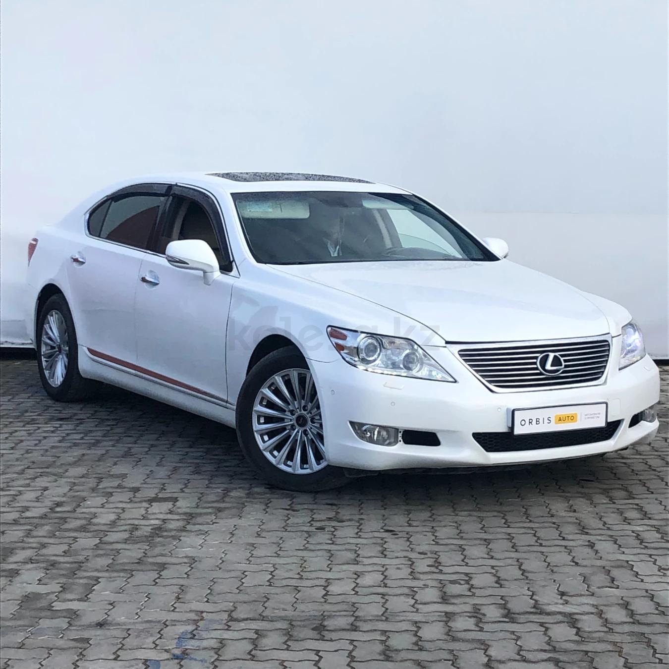 Lexus LS 460 2010 г.