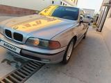 BMW 523 1997 года за 3 250 000 тг. в Туркестан – фото 2