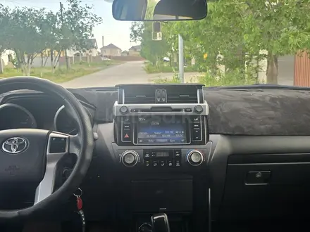 Toyota Land Cruiser Prado 2014 года за 17 700 000 тг. в Актобе – фото 3