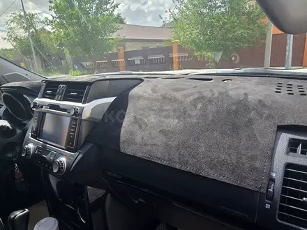 Toyota Land Cruiser Prado 2014 года за 17 700 000 тг. в Актобе – фото 5
