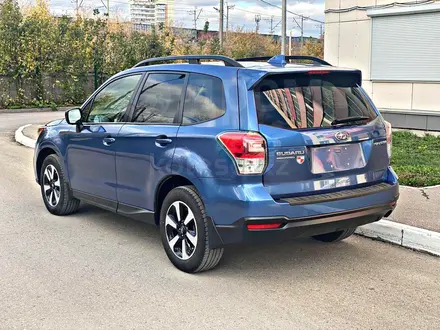Subaru Forester 2018 года за 7 500 000 тг. в Уральск – фото 2