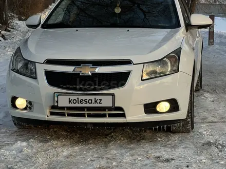 Chevrolet Cruze 2011 года за 3 800 000 тг. в Алматы