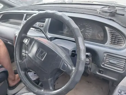 Honda Odyssey 1997 года за 2 400 000 тг. в Семей – фото 2