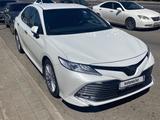 Toyota Camry 2018 года за 13 900 000 тг. в Алматы