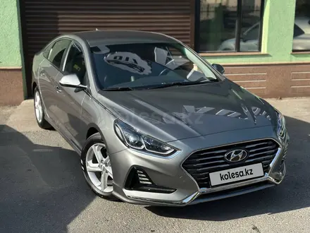 Hyundai Sonata 2017 года за 9 400 000 тг. в Шымкент