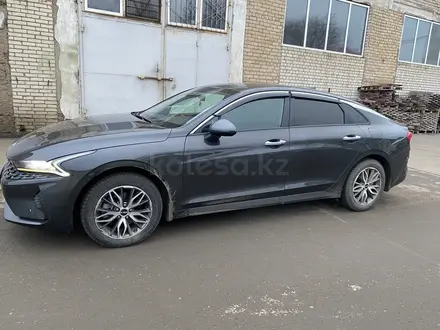 Kia K5 2023 года за 11 000 000 тг. в Уральск – фото 2