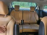 Kia Carnival 2022 года за 21 500 000 тг. в Актобе – фото 4