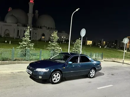 Toyota Camry 1997 года за 3 800 000 тг. в Туркестан – фото 4