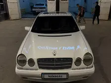 Mercedes-Benz E-Class, 2002