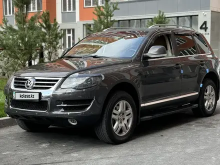 Volkswagen Touareg 2007 года за 6 500 000 тг. в Астана – фото 6