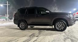 Toyota Land Cruiser Prado 2017 года за 27 800 000 тг. в Алматы – фото 4