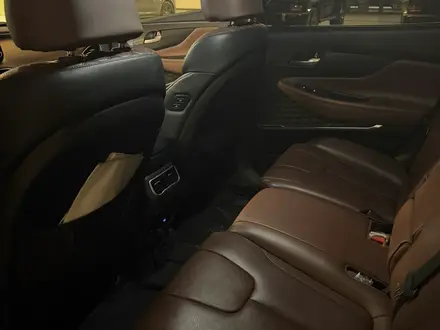 Hyundai Santa Fe 2023 года за 14 500 000 тг. в Алматы – фото 15