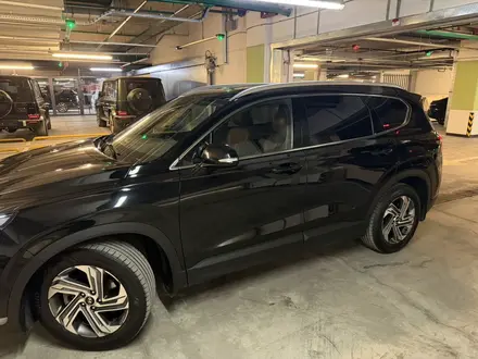 Hyundai Santa Fe 2023 года за 14 500 000 тг. в Алматы – фото 4