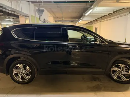 Hyundai Santa Fe 2023 года за 14 500 000 тг. в Алматы – фото 8