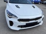Kia Stinger 2020 годаfor19 000 000 тг. в Алматы – фото 2
